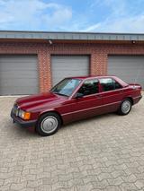 Mercedes-Benz 190E 1.8 -Sammlerzustand-Garagenfahrzeug - Mercedes-Benz 190: Limousine
