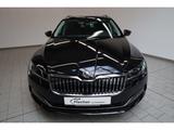 Skoda Superb Combi 2.0 TDI Style DSG AHK/Pano/Matrix - Skoda Superb Gebrauchtwagen in München