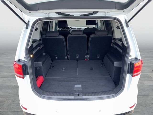 Touran UNITED 1.5 TSI R-LINE NAVI AHK DAB+7 SITZ