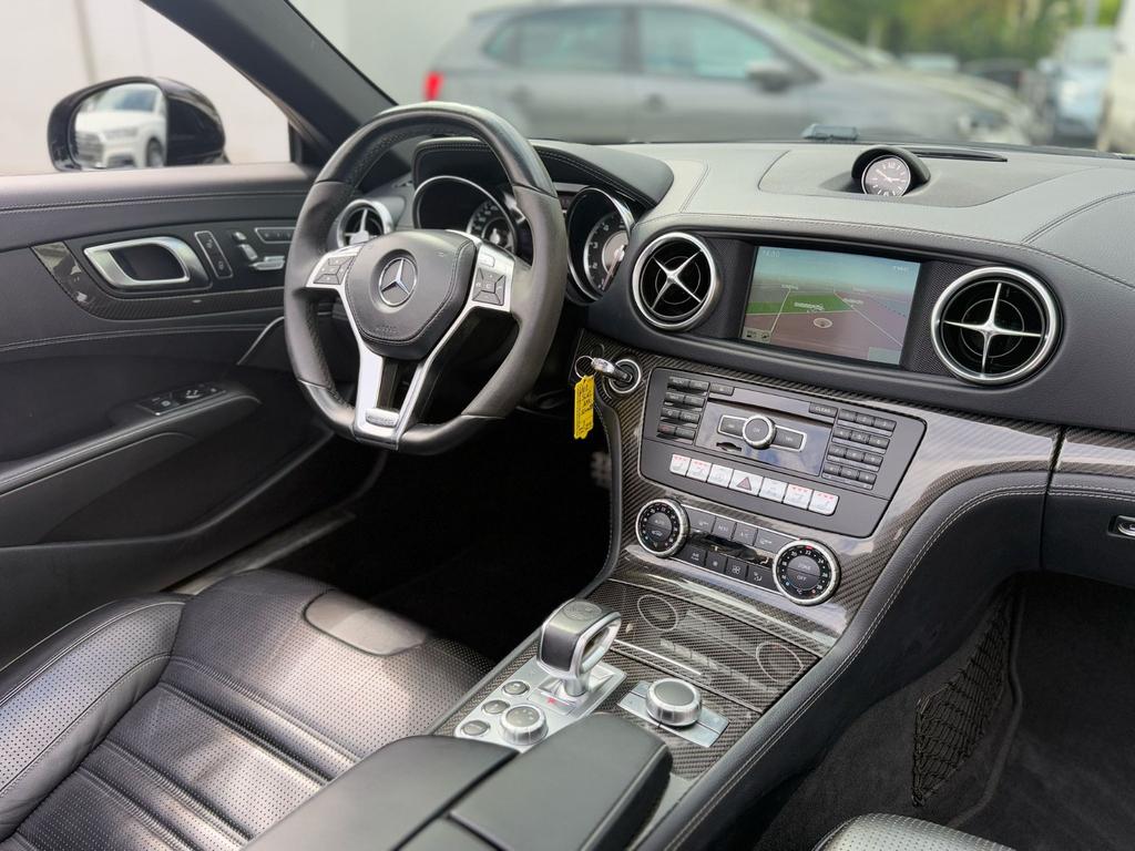 Mercedes-Benz SL 63 AMG