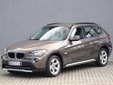 BMW X1 18 i sDrive X Line/Xenon/SH/PDC/17"LMF - BMW in Chemnitz