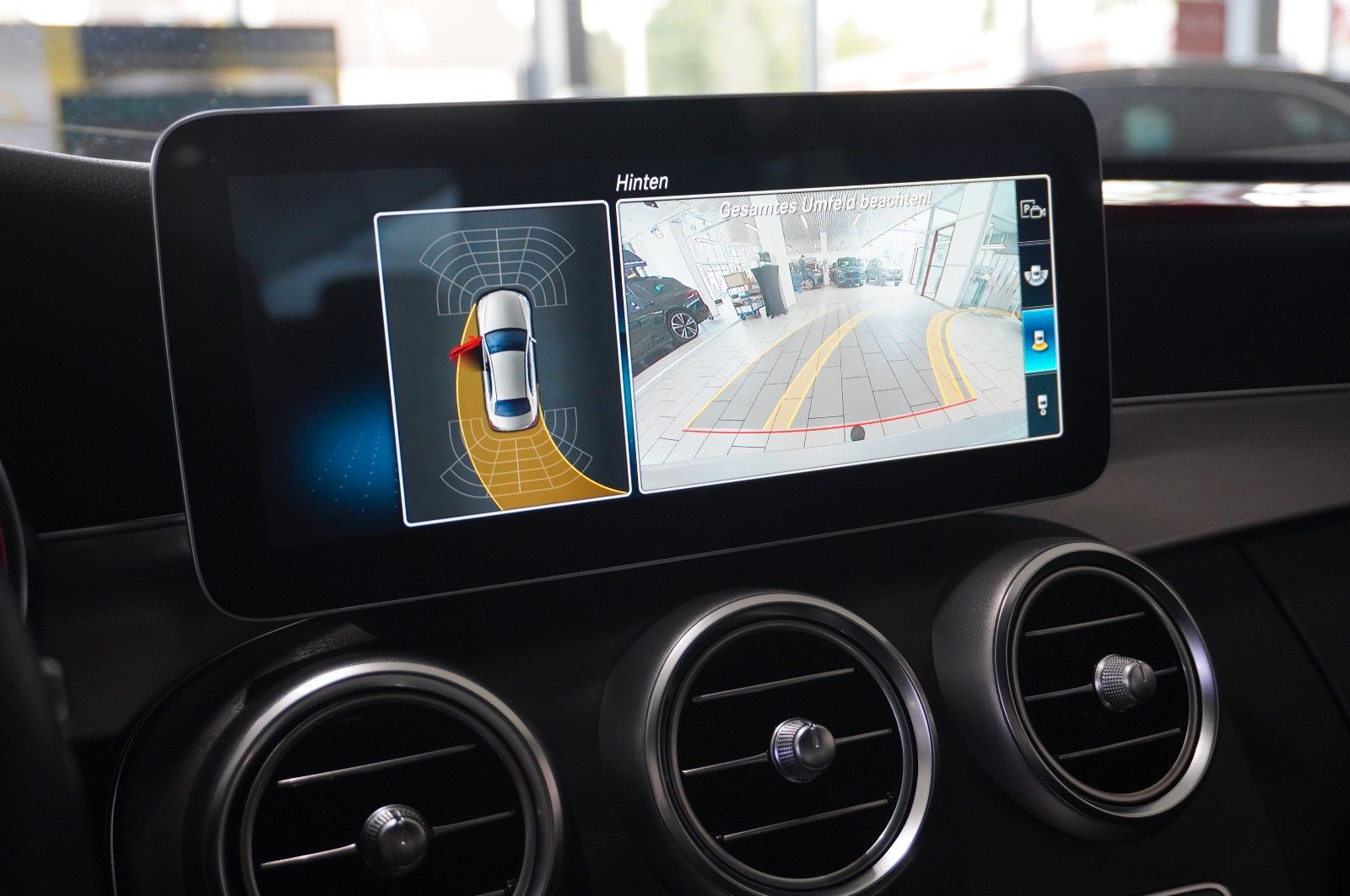 Fahrzeugabbildung Mercedes-Benz C 220D LIM. AMG LINE NAVI/LED/KAMERA/SPORT/AHK