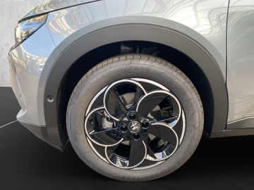 Alfa Romeo Junior Elettrica-SPECIALE 115kW LED,MASSAGE,SHZ