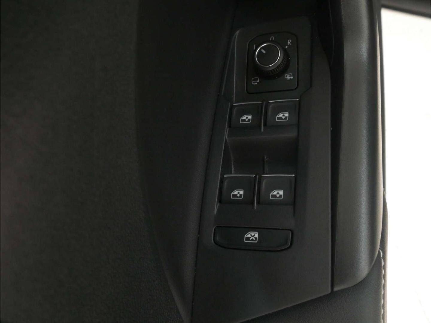 Volkswagen T-Cross 1.0 TSI GOAL 6-Gg. App-Connect/LED/AHK, миниатюра 17