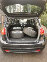 Kia Venga 1.4 CVVT Attract Attract - Kia Venga Attract mit Benzin-Antrieb