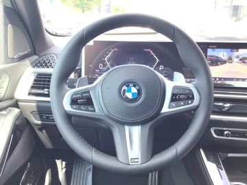 BMW X5 xDrive40d M Sportpaket Gestiksteuerung DAB