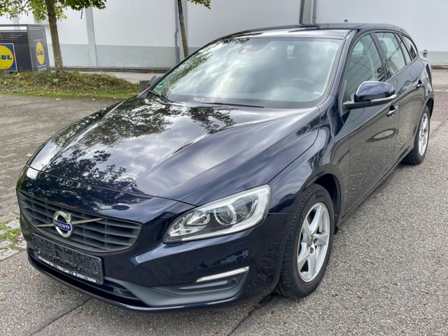 Volvo V60 Kombi Kinetic AWD TÜV NEU/NAVI/AHK/LED/XENON