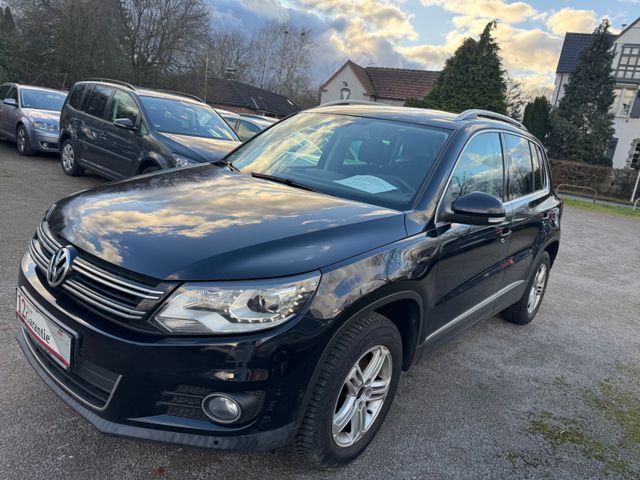 Volkswagen Tiguan Sport*Xenon*Navi*Kamera*Scheckheft*Pano*