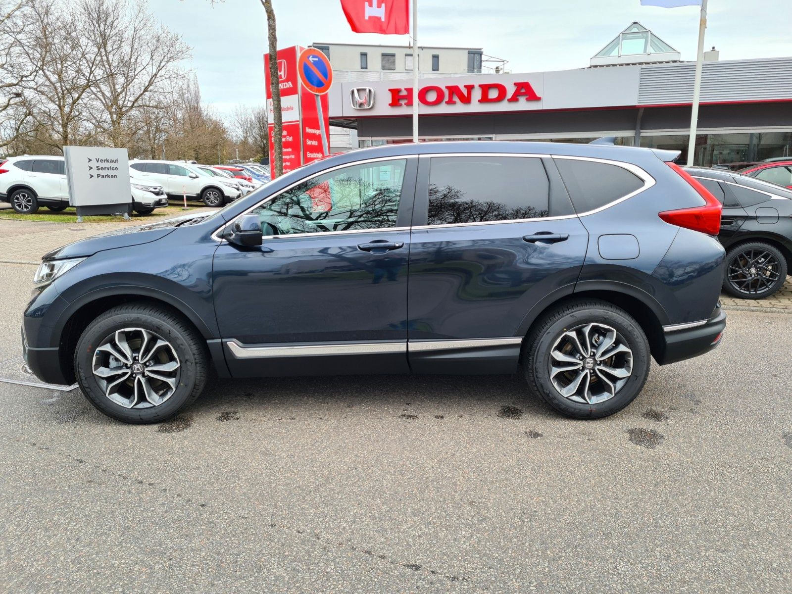 Fahrzeugabbildung Honda CR-V 2.0 i-MMD HYBRID 4WD Elegance