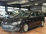 Volkswagen GOLF 1.6TDI KLIMAAUTO SITZHEIZUNG TEMPOMAT 1HAND - VW Golf Gebrauchtwagen in Bonn
