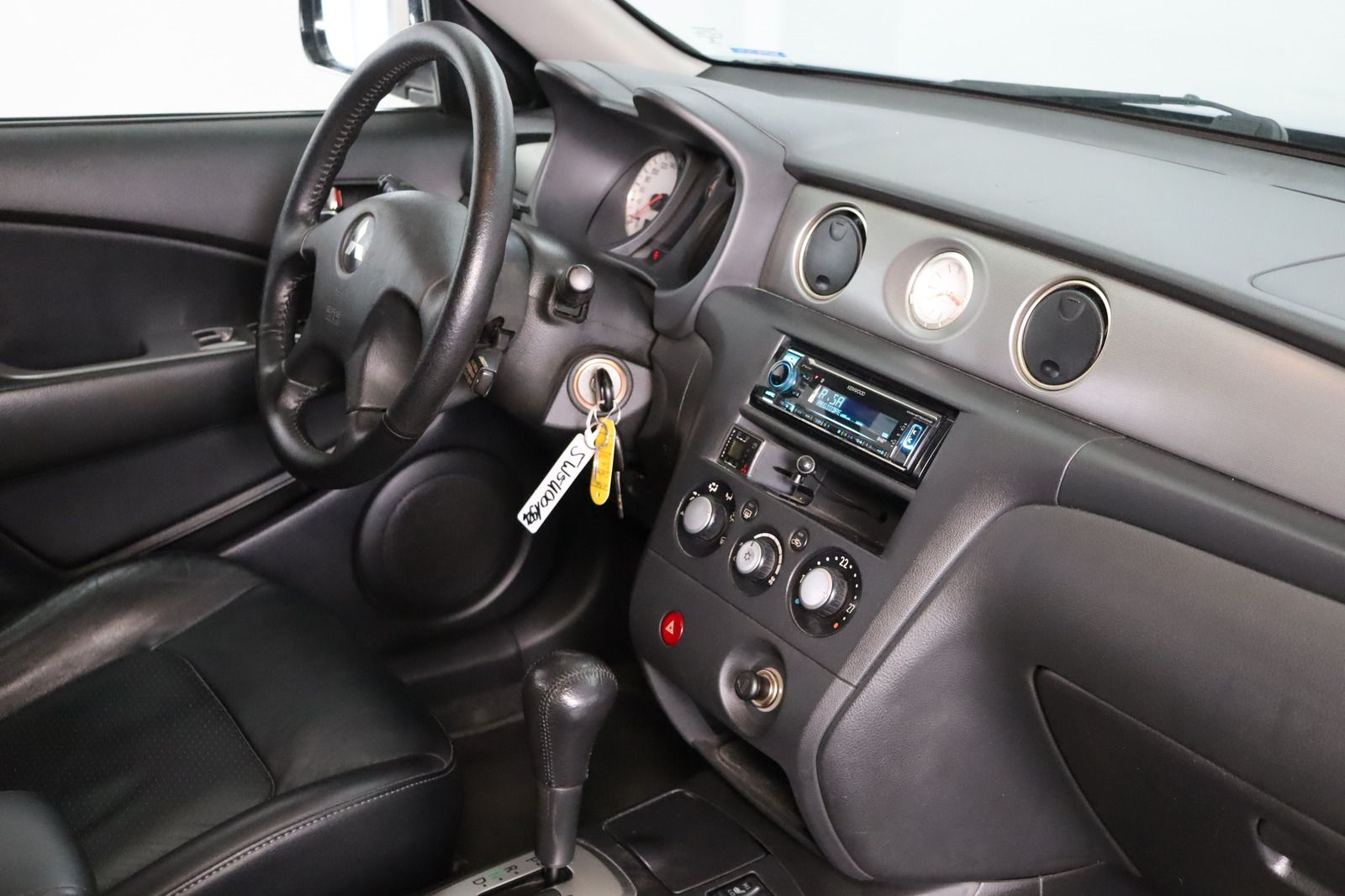 Fahrzeugabbildung Mitsubishi Outlander 2.4 Intense