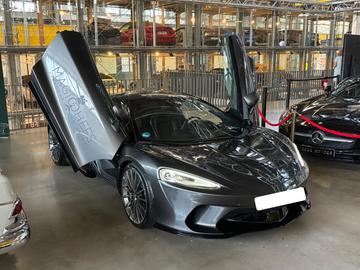 Mclaren GT 2021