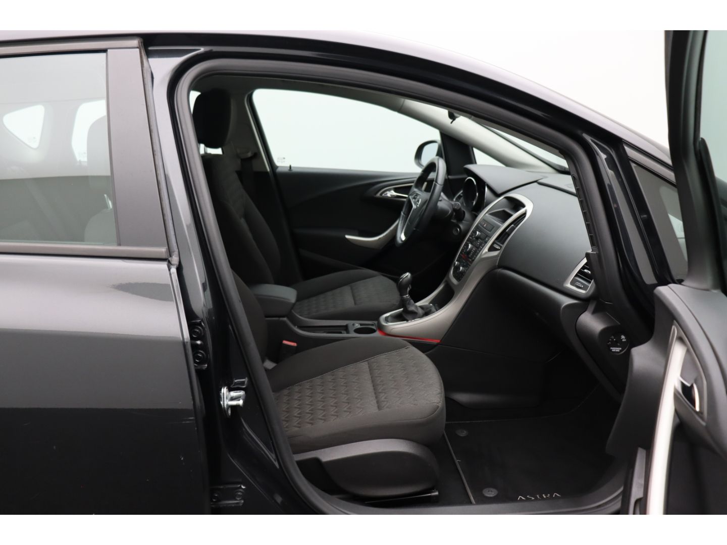 Fahrzeugabbildung Opel Astra 1.4 J Active 2-Zonen-Klimaauto SHZ Ambient