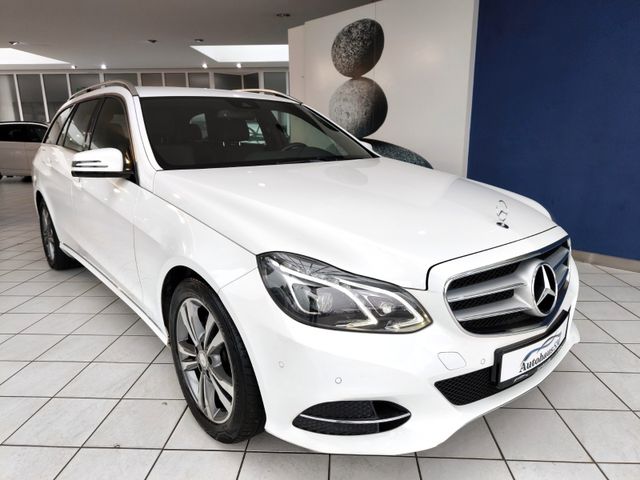 MERCEDES-BENZ E 200 T*MB-Scheckheft*AHK*2.Hand