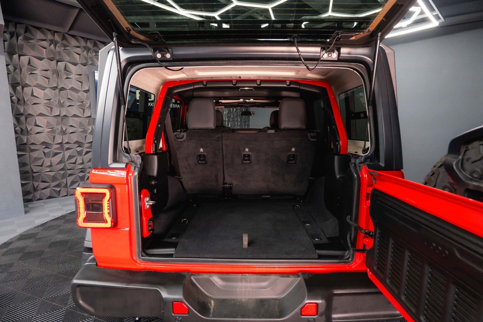 Fahrzeugabbildung Jeep Wrangler 2.0 T UNLIMITED SPORT S OFFROAD 4x4 LED