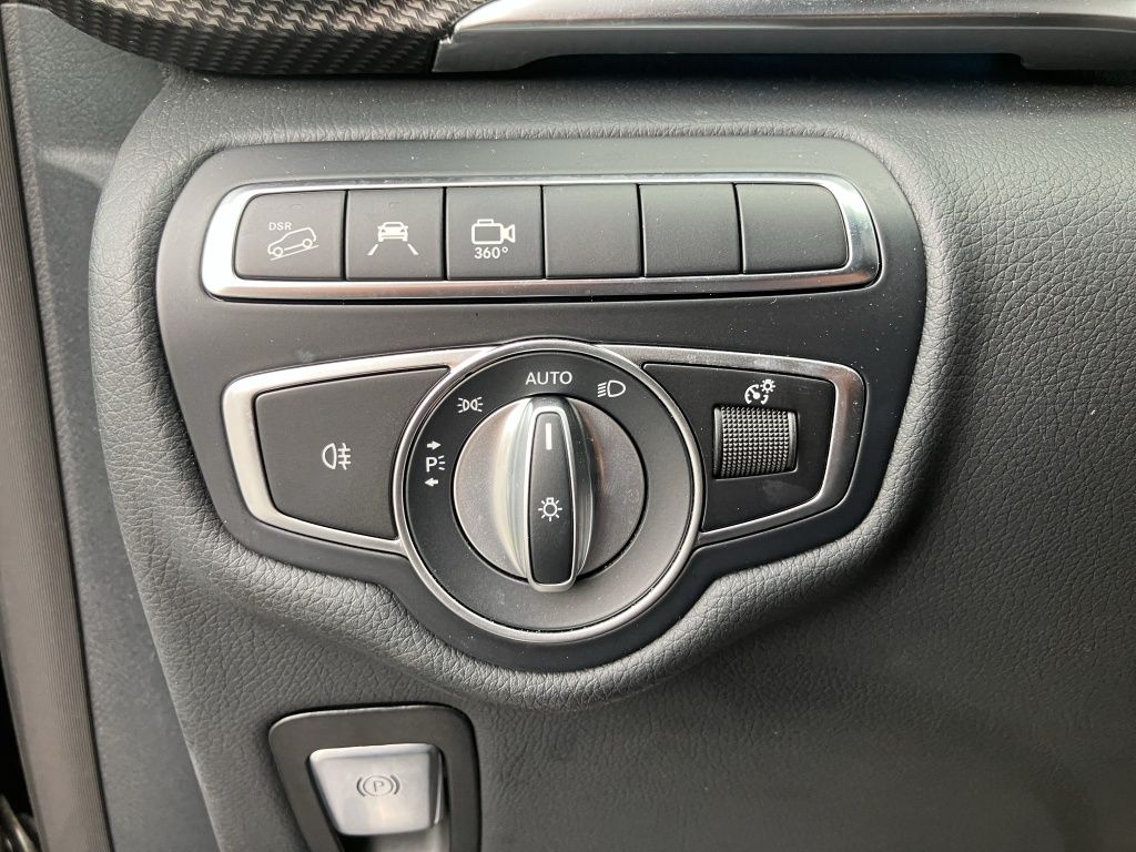 Fahrzeugabbildung Mercedes-Benz V 300 d 4MATIC AVANTGARDE EDITION Lang *AMG*AHK