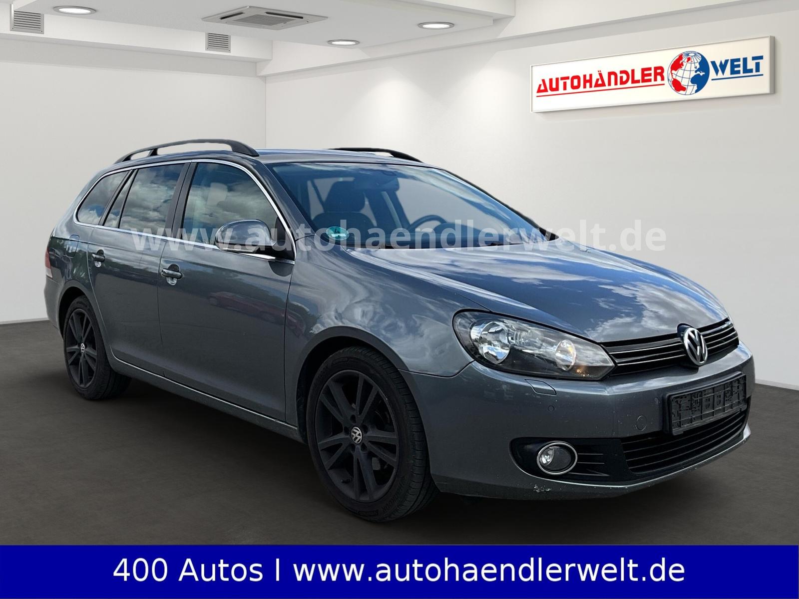 Volkswagen Golf 2012 — interior
