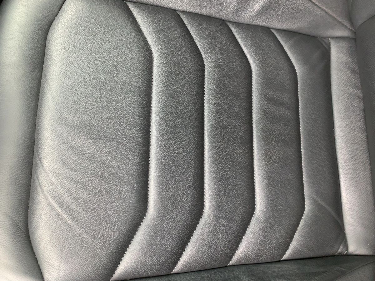 Volkswagen Touareg - Bild 17