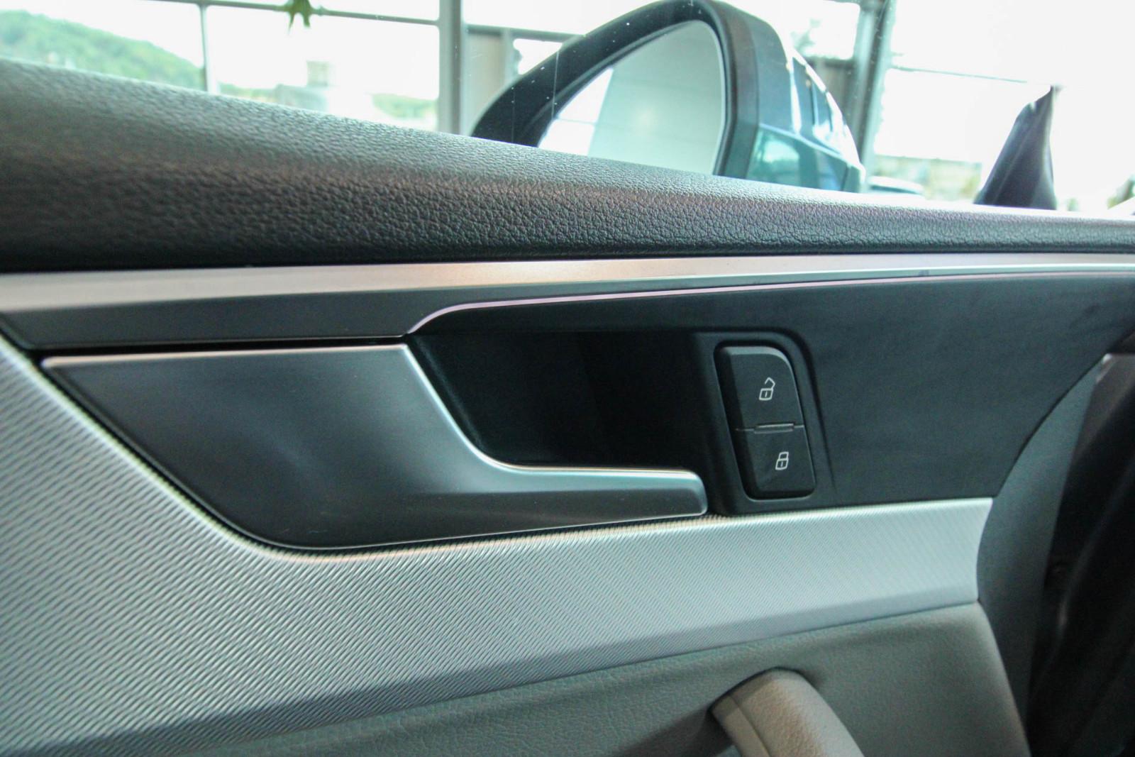 Audi A5 Coupe sport S line/MATRIX/VIRTUAL/DAB/SHZ/PDC