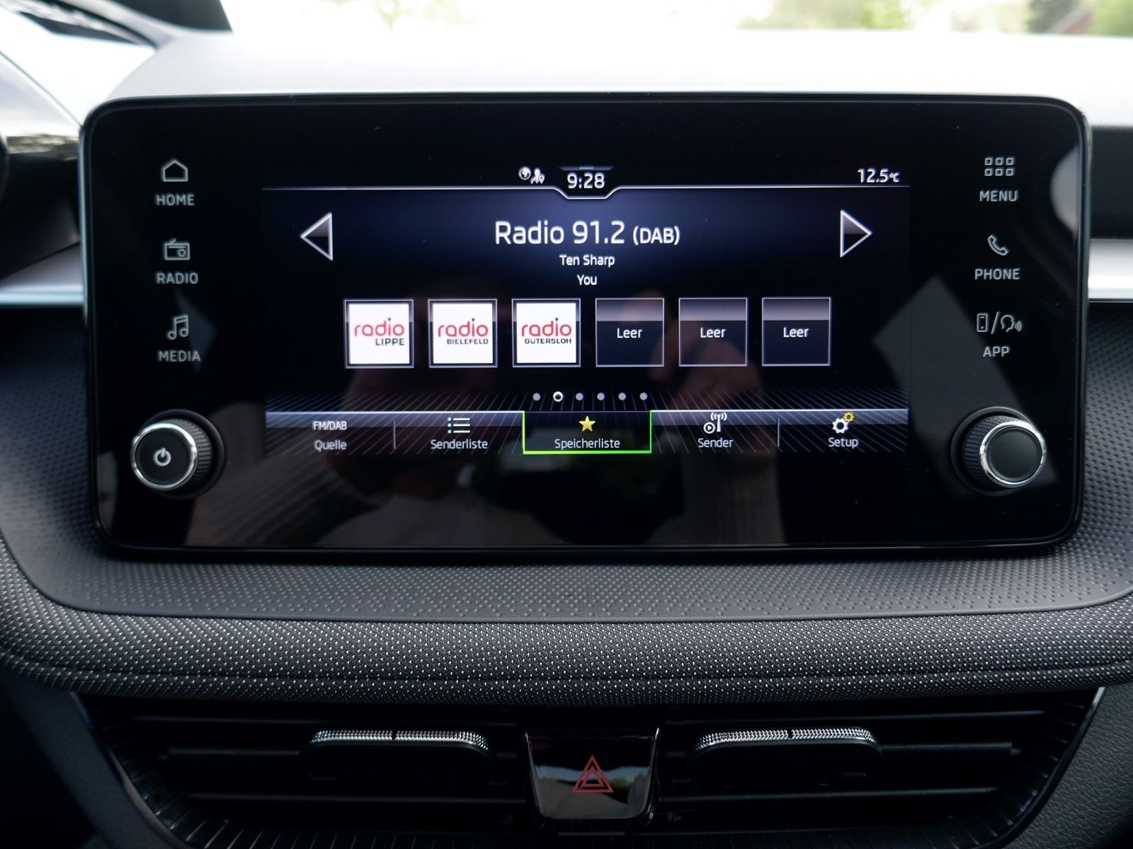Fahrzeugabbildung SKODA Fabia Selection 1.0 TSI DSG | LED RFK GRA App