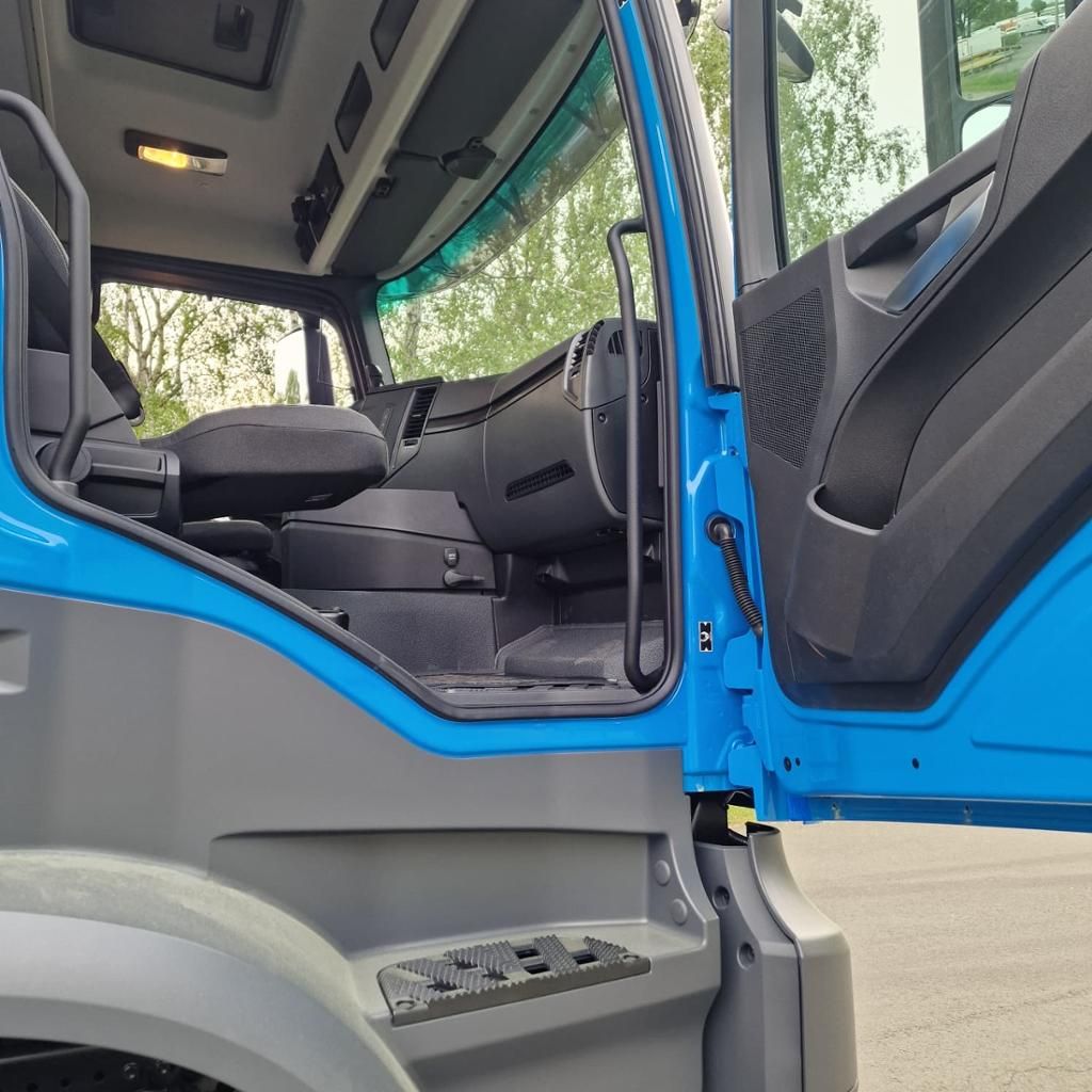 Fahrzeugabbildung Mercedes-Benz Arocs 3245 K 8x4/4 Bordmatik,Rollplane