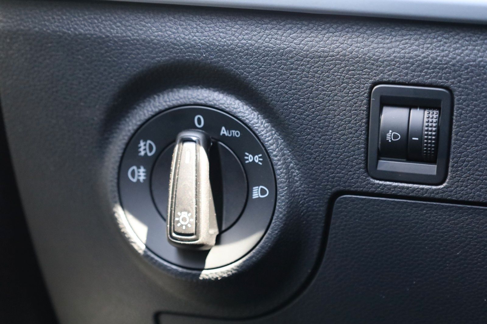 Fahrzeugabbildung SEAT Ibiza Style 1.0 TSI  Edition * Full-Link *Sitzhz