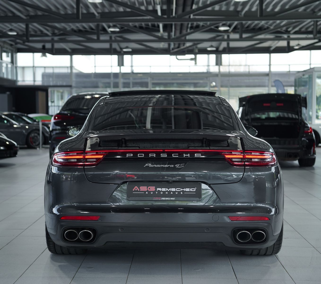 Porsche Panamera