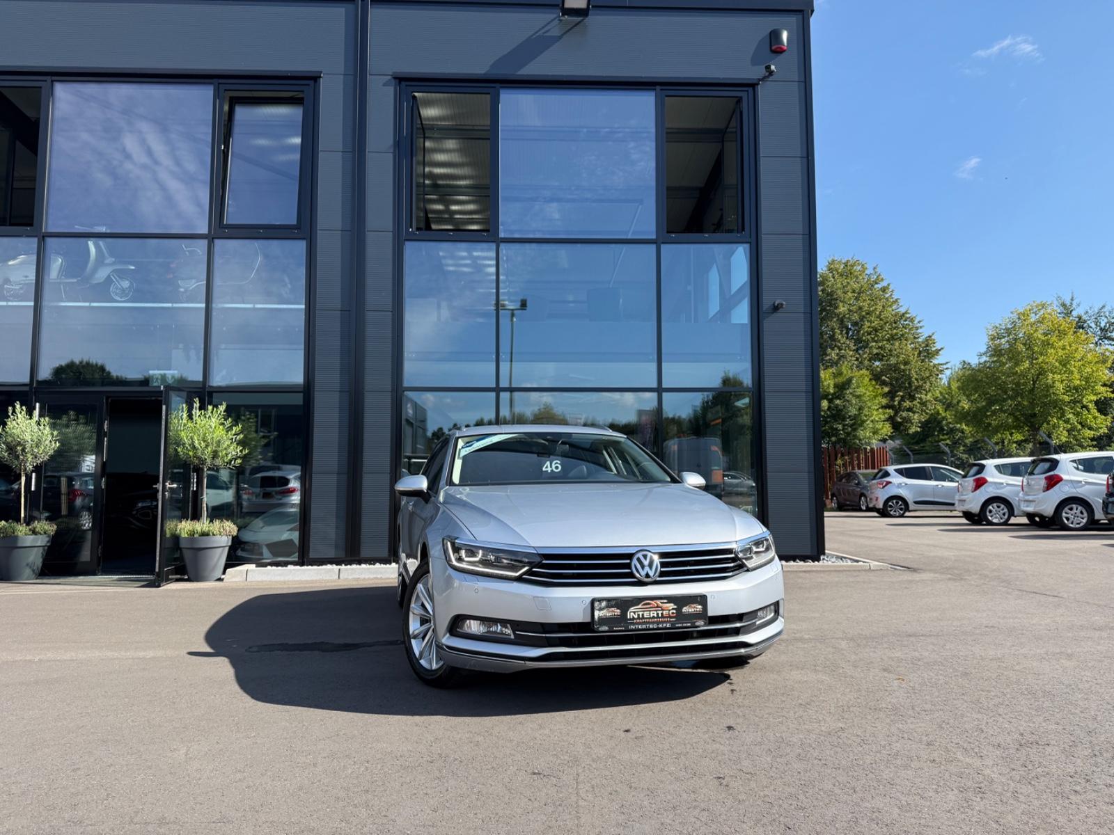 Volkswagen Passat V. Highline DSG*ACC*LED*NAV*CAM*APPLE CAR