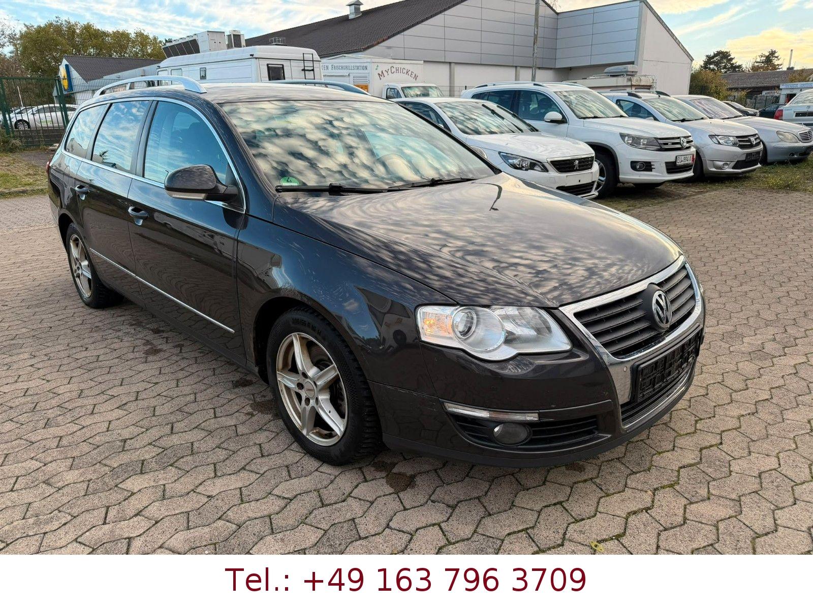 Volkswagen Passat 2010 — interior