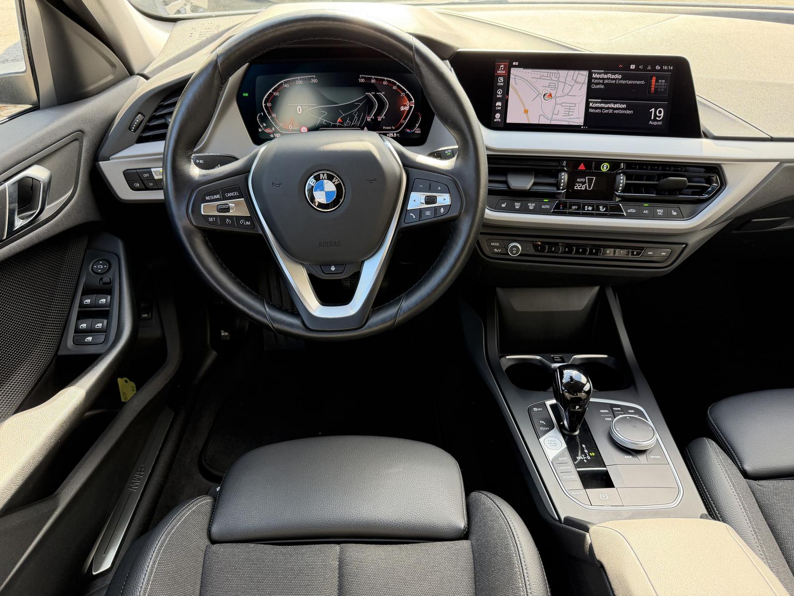 BMW 116 i Hatch, миниатюра 8