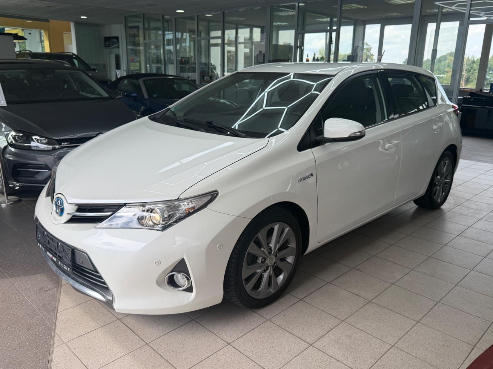 Toyota Auris Hybrid Start Edition NAVI KLIMA KAMERA PDC