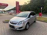Opel zafira 1.8 Neu TÜV bis 06 /2028 Anhän... - Opel Zafira Gebrauchtwagen in Dresden