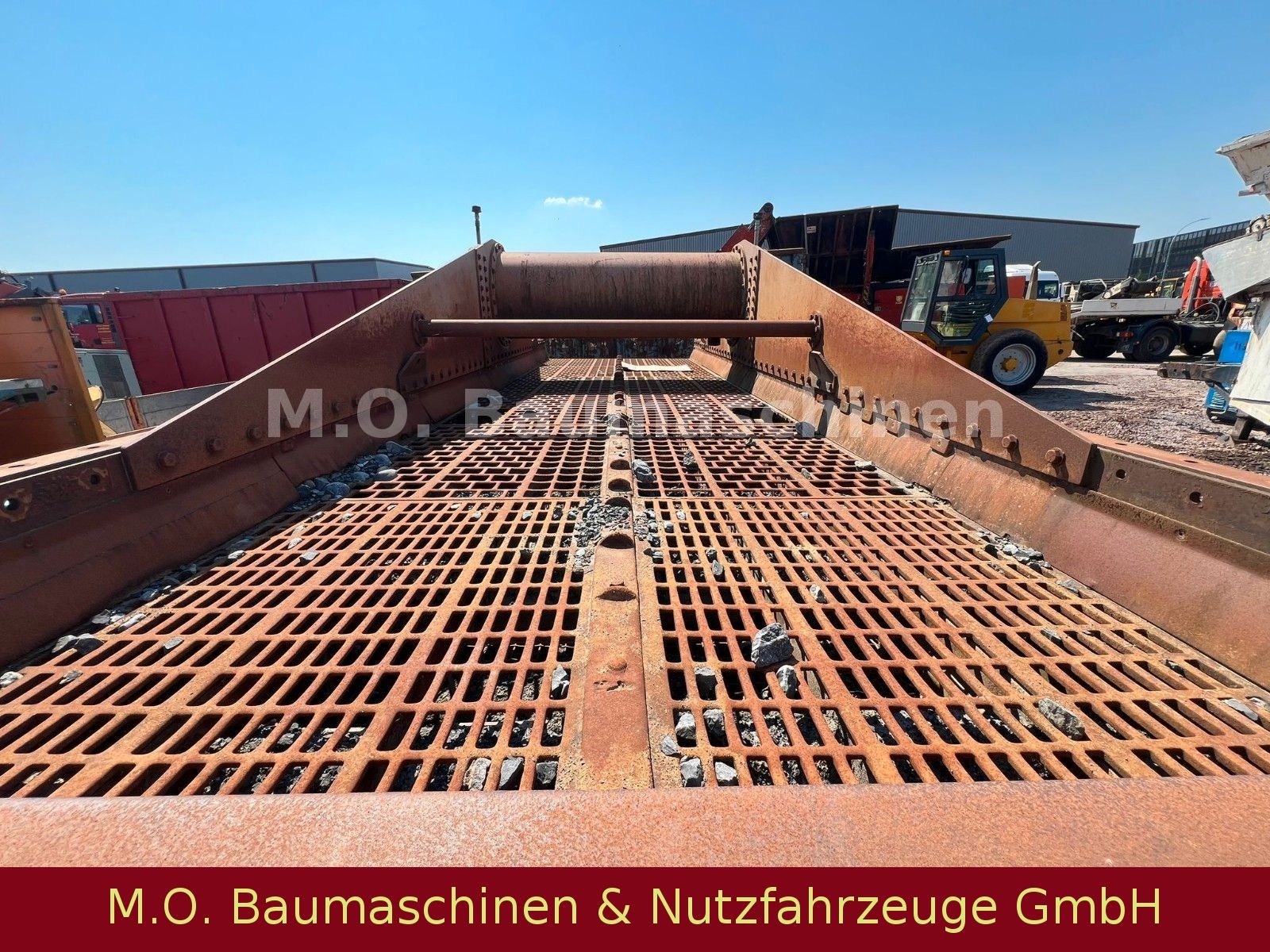 Fahrzeugabbildung Andere Hewitt Robins E13 / 2 Etagen Sieb/