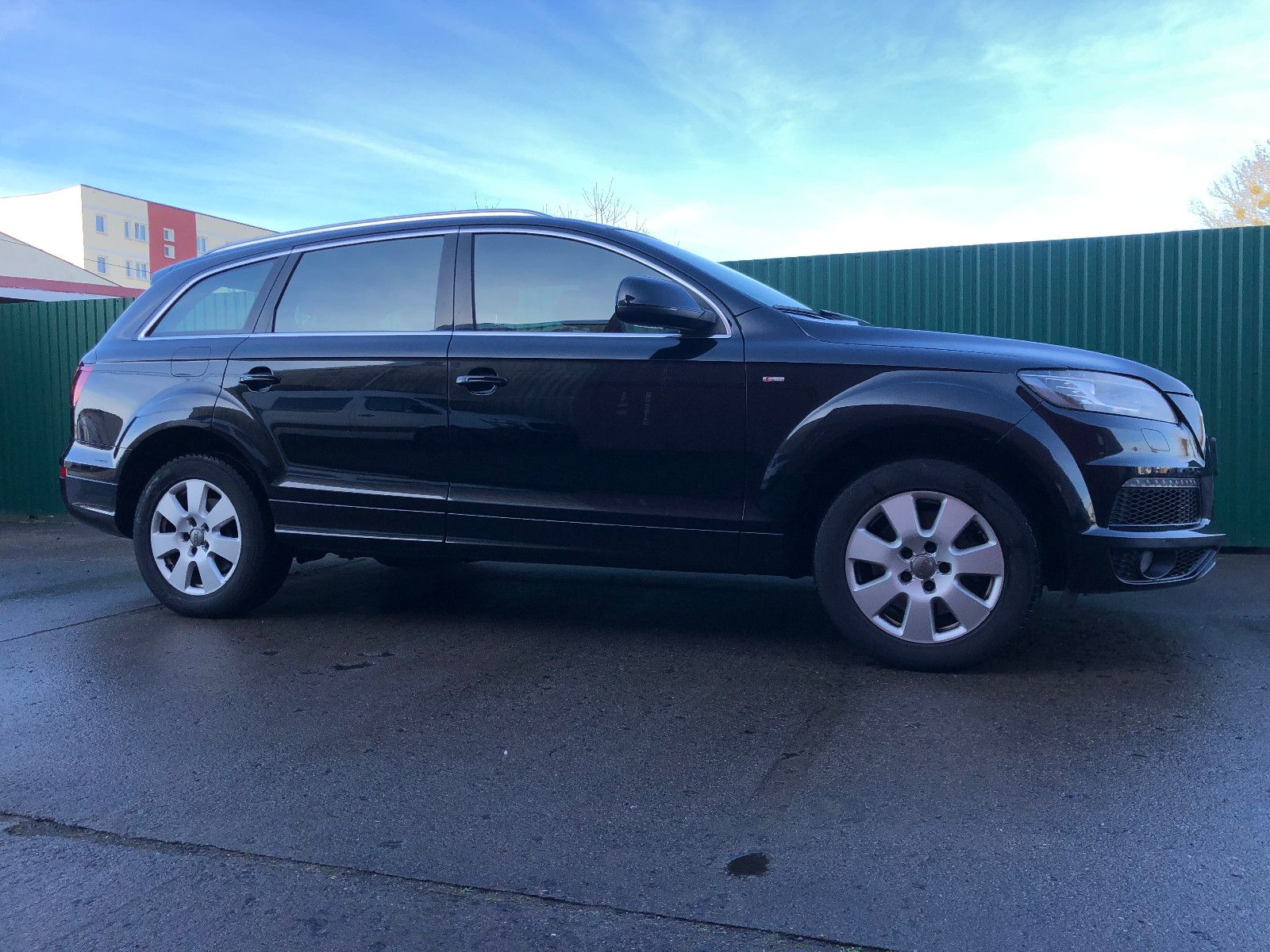 Fahrzeugabbildung Audi Q7 3.0 TDI diesel quattro / Winter + SommerReif.