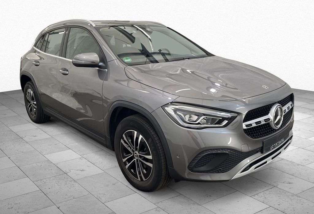 Image of Mercedes-Benz GLA 180