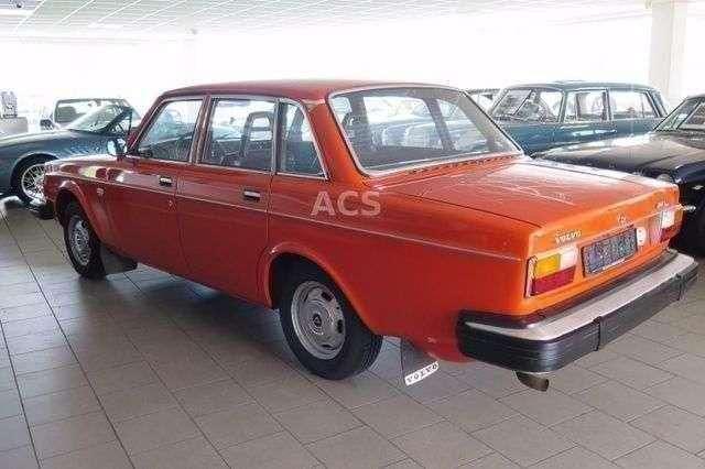 Volvo 240