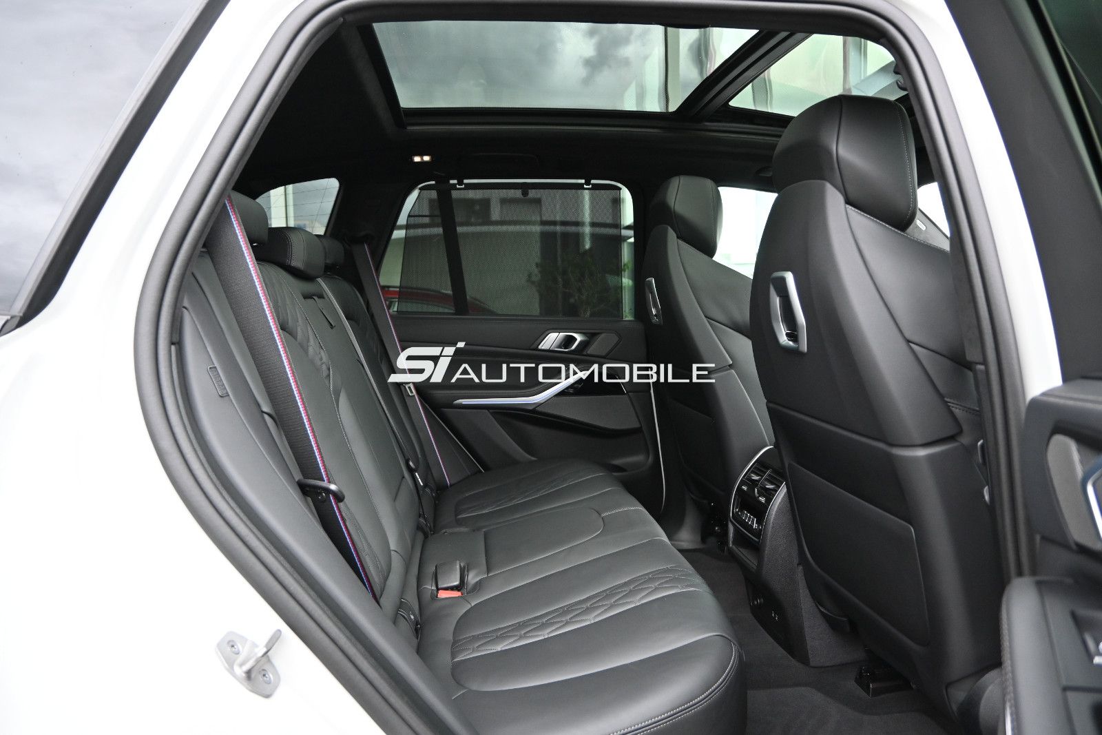Fahrzeugabbildung BMW X5 xDr.30d M-Sport Pro °UVP 127.740€°EXKL.-PAKET