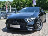 Mercedes-Benz A 250 AMG Line Navi Leder LED PDC