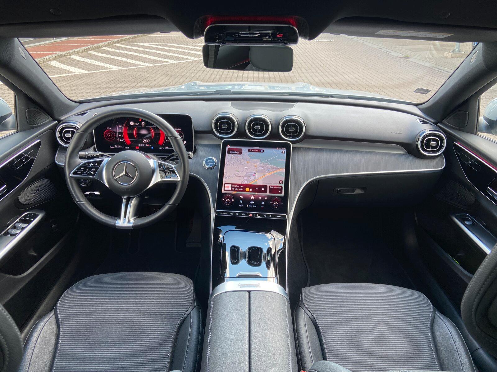 Mercedes-Benz C 180 T Avantgarde+AHK+Standhzg+RüKa+CarPlay+LED