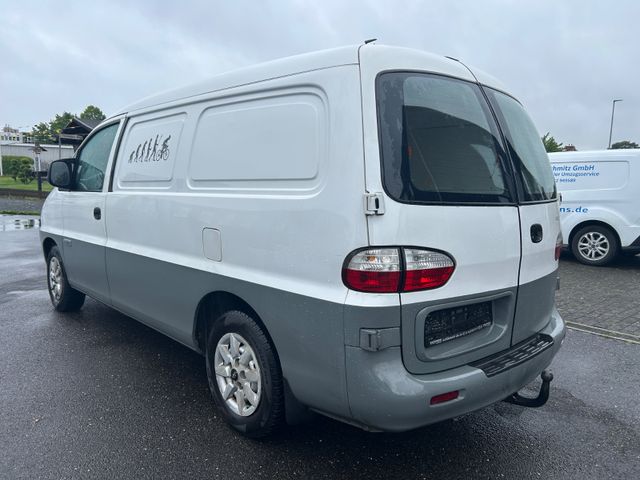 Fahrzeugabbildung Hyundai H-1 Kasten L2/H1 AHK  HU 01/28