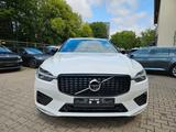 Volvo XC60 R Design AWD 360grad-Kamera,HEADSUPDISPLAY - Volvo XC60: R Design