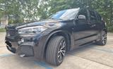 BMW X5 xDrive30d M-Paket mit Sthz und Winterfelgen - BMW X5 Gebrauchtwagen in Berlin