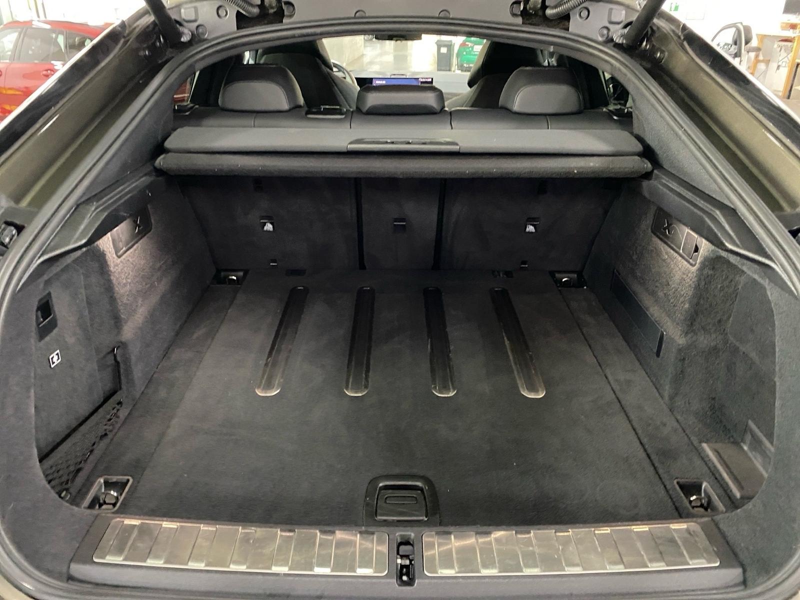BMW X6 M60i xDrive M Sport Standheizung Massage LED