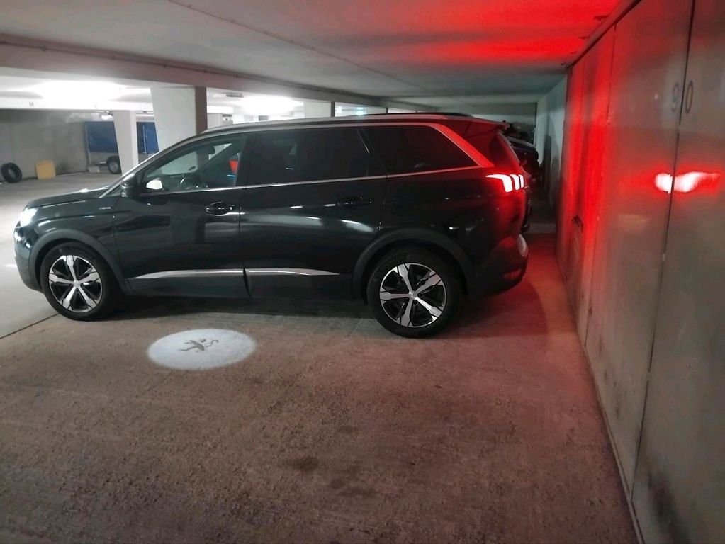 Image of Peugeot 5008
