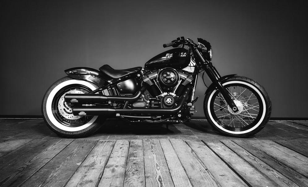 Harley-Davidson STREET BOB FXBB /JEKILL KLAPPE/ CUSTOMIZED
