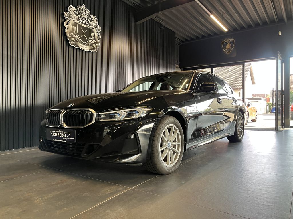 Image of BMW 320