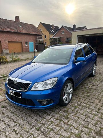 Skoda Octavia VRS 2.0 TDI 8-Fachbereift pe...