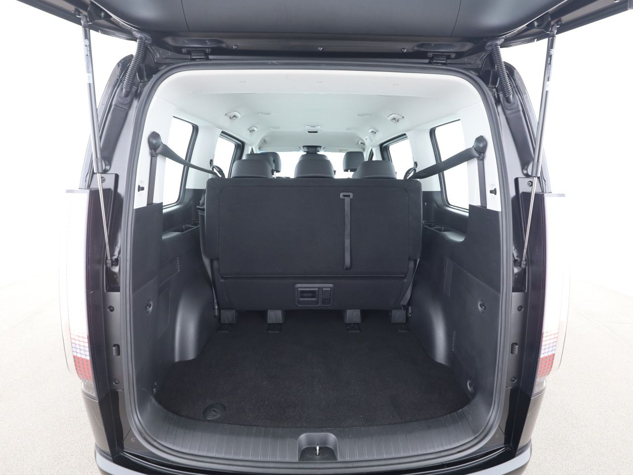 Hyundai Staria – Bild 17