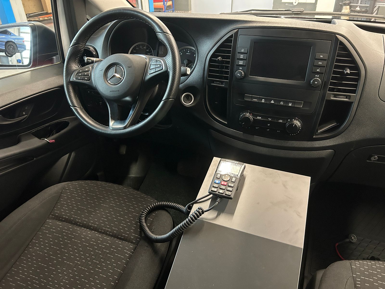 Mercedes-Benz Vito Tourer 116 CDI Pro XL Feuerwehr MTW MTF foto 4
