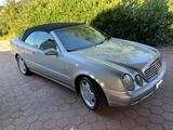 Mercedes-Benz Mercedes CLK Cabrio Restauriert m. Gutachten - Autos aus dem Jahr 1999